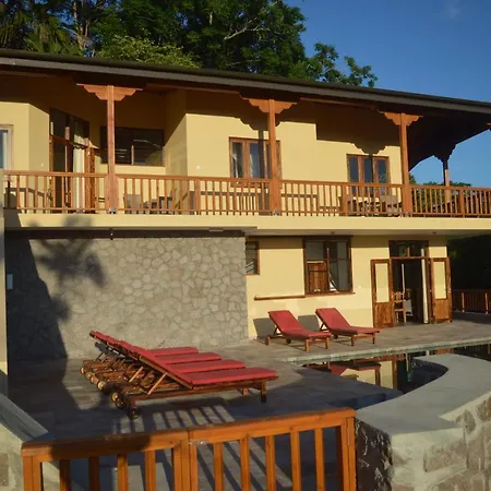 La Perle Appartements Baie Lazare  Exterior photo